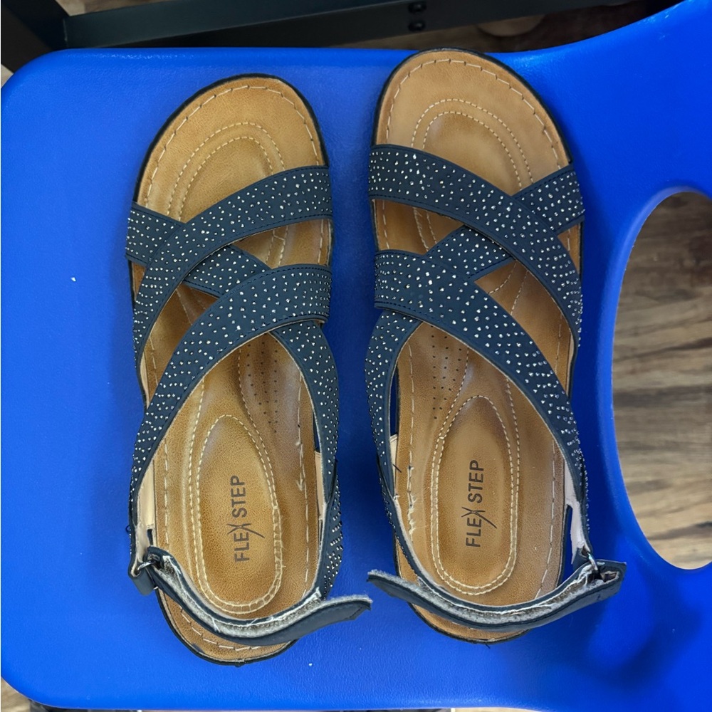 Women's Navy Sandals